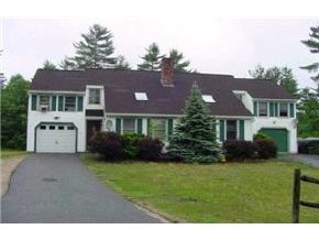 7 A Reed Street Londonderry, NH 03053 - Photo 2 of 9 Gallery Image 2