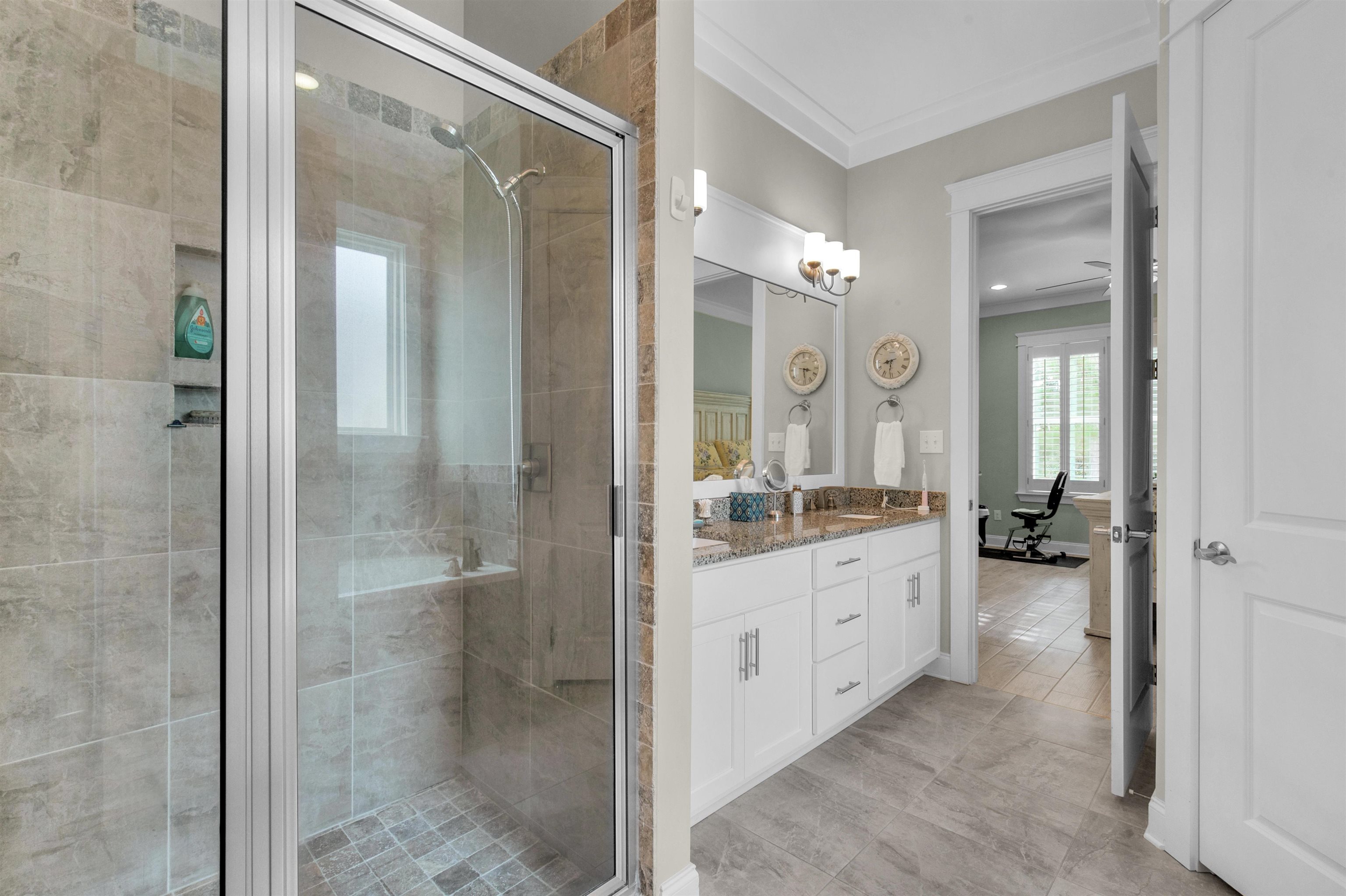 4938 East Cypress Loop Orange Beach, AL 36561 - Photo 9 of 24 Seperate Shower