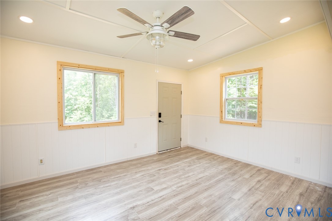 1487 Spencer Road Dillwyn, VA 23936 - Photo 17 of 40 Extra room perfect as a den