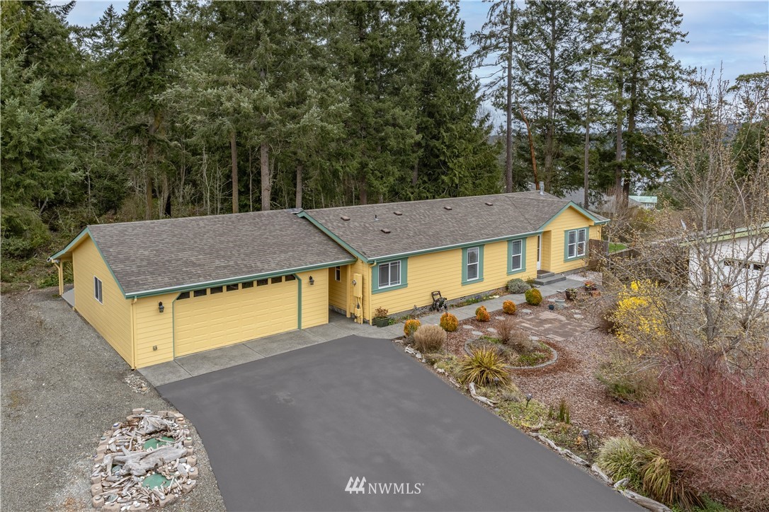 364 Port Hadlock Heights Road Port Hadlock, WA 98339 - Photo 23 of 30 an aerial view of a house with swimming pool and sitting area
