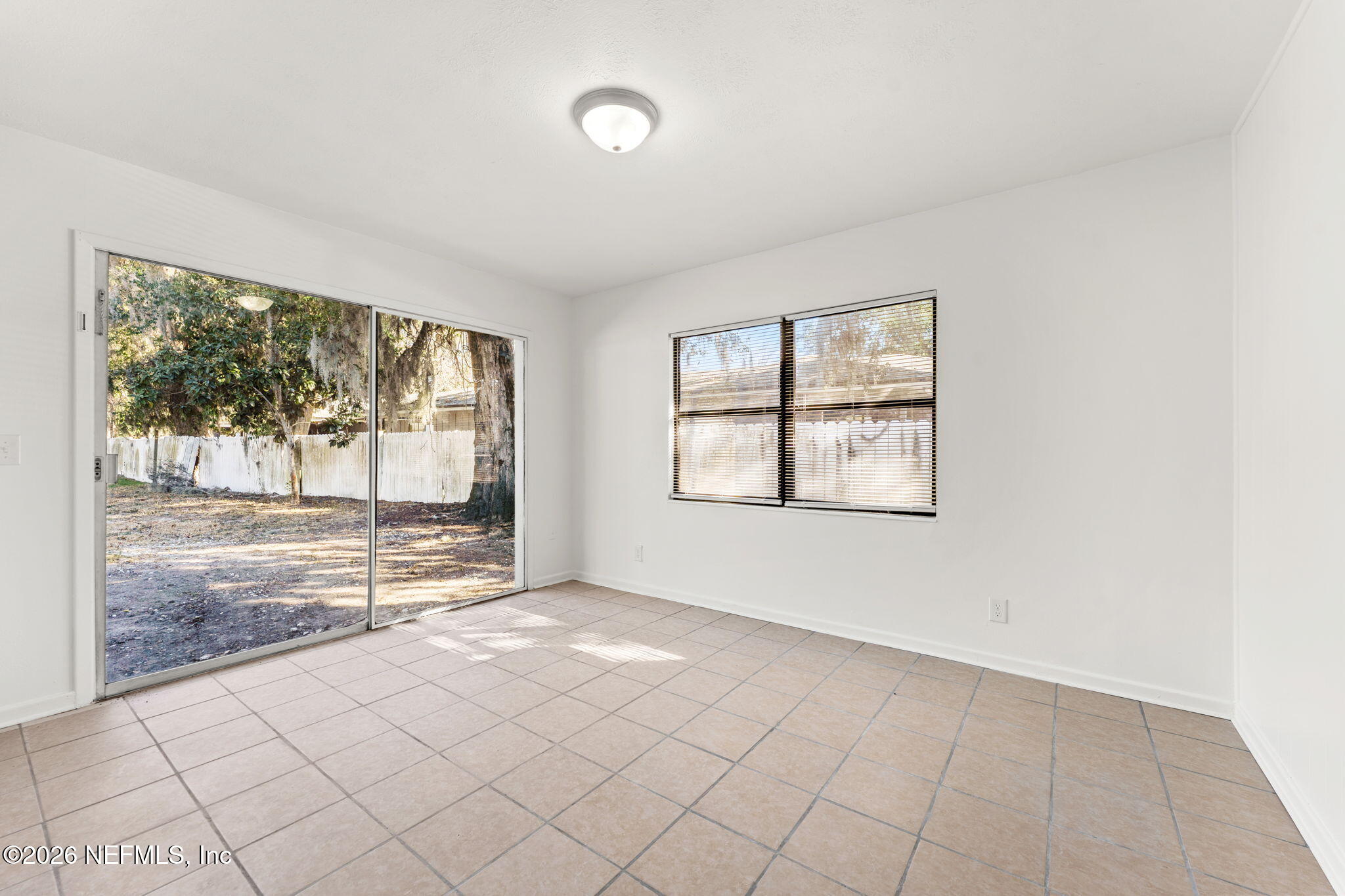 4721 Bedford Road Jacksonville, FL 32207 - Photo 15 of 30 16-web-or-mls-DSC01858