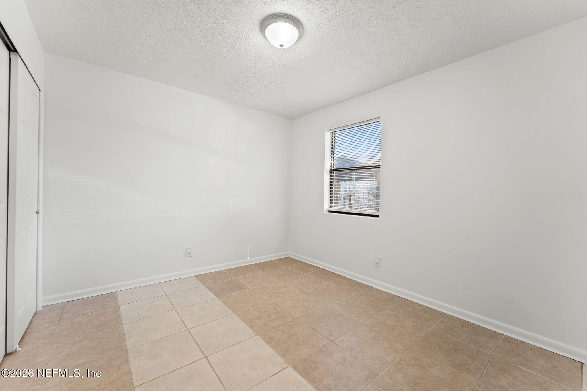 4721 Bedford Road Jacksonville, FL 32207 - Photo 22 of 30 23-web-or-mls-DSC01894