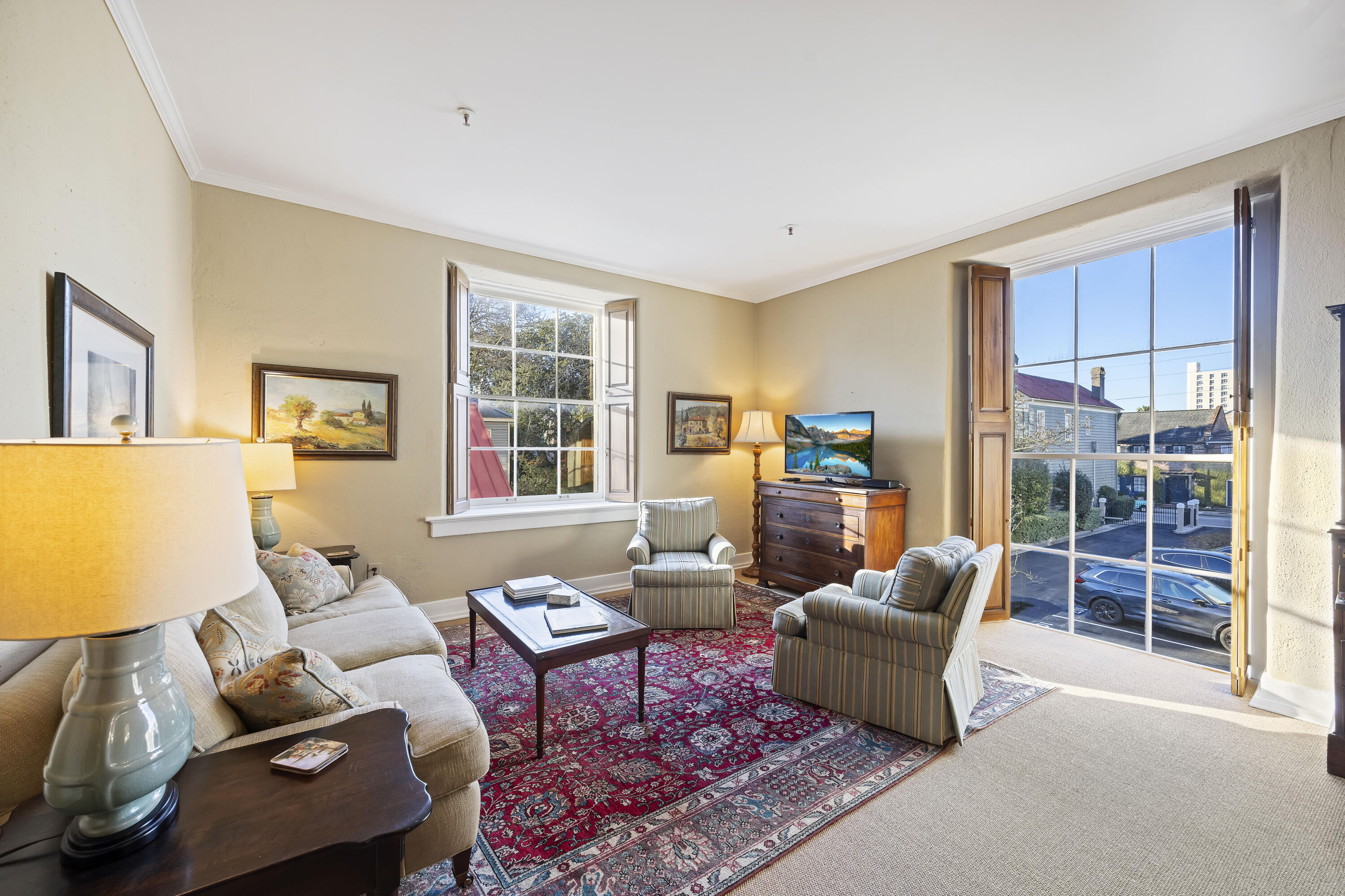 67 Legare Street, Unit 201 Charleston, SC 29401 - Photo 1 of 24 243A9188