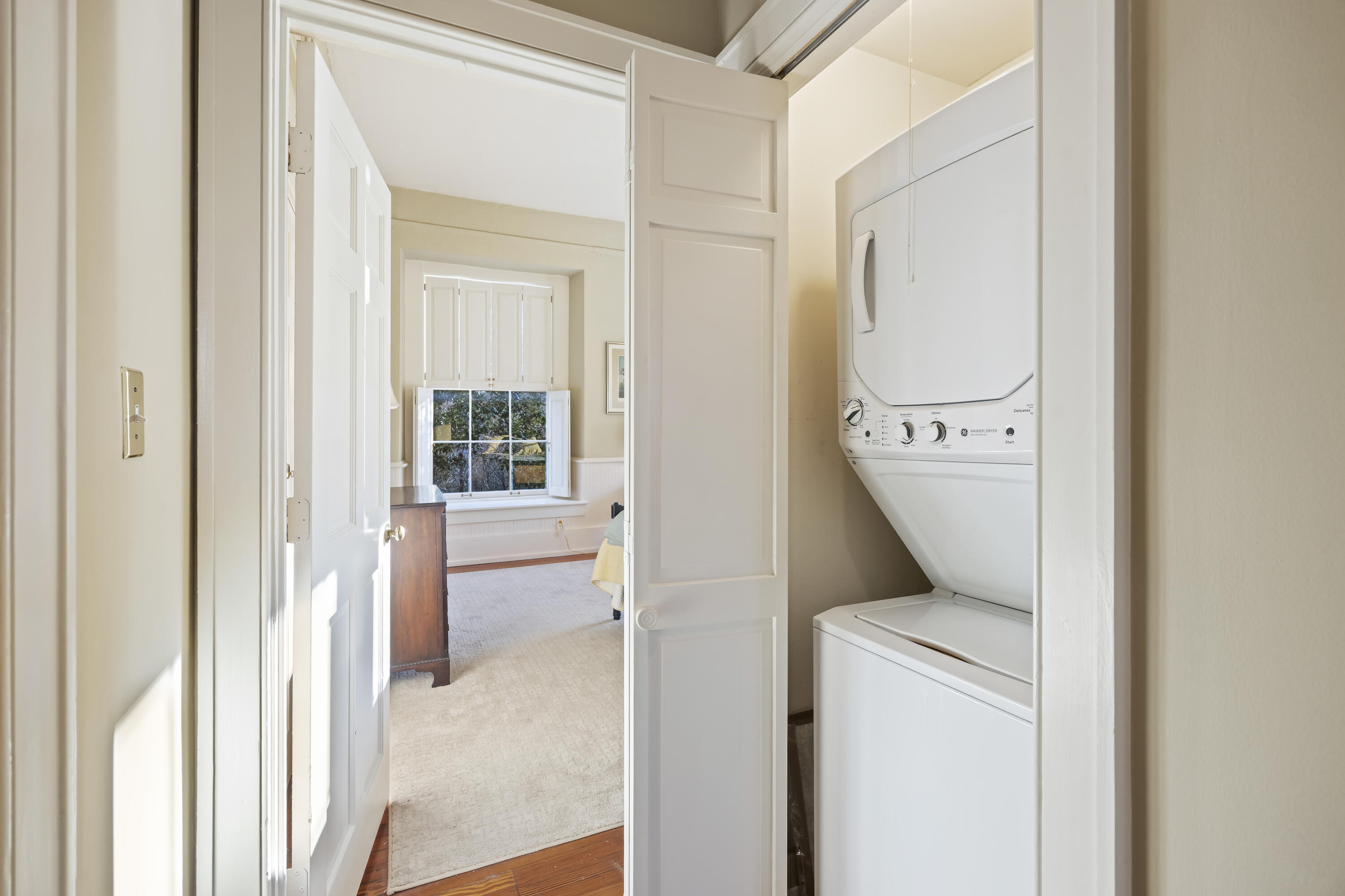 67 Legare Street, Unit 201 Charleston, SC 29401 - Photo 14 of 31 243A9293