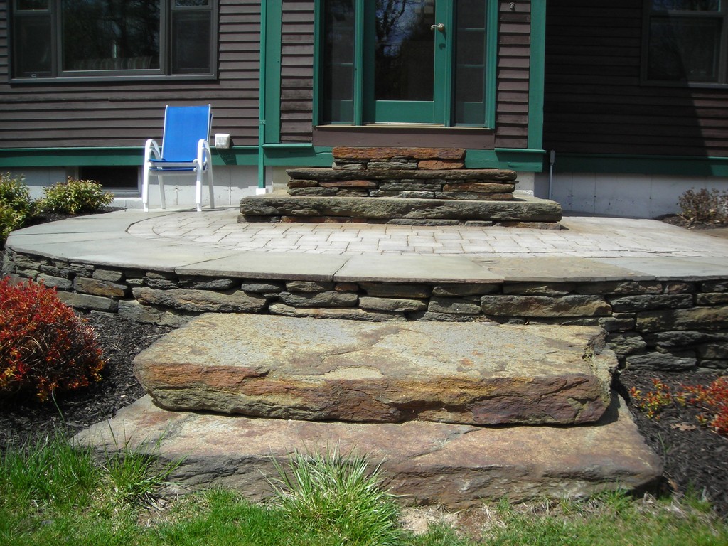 102 Fomer Road Southampton, MA 01073 - Photo 3 of 22
