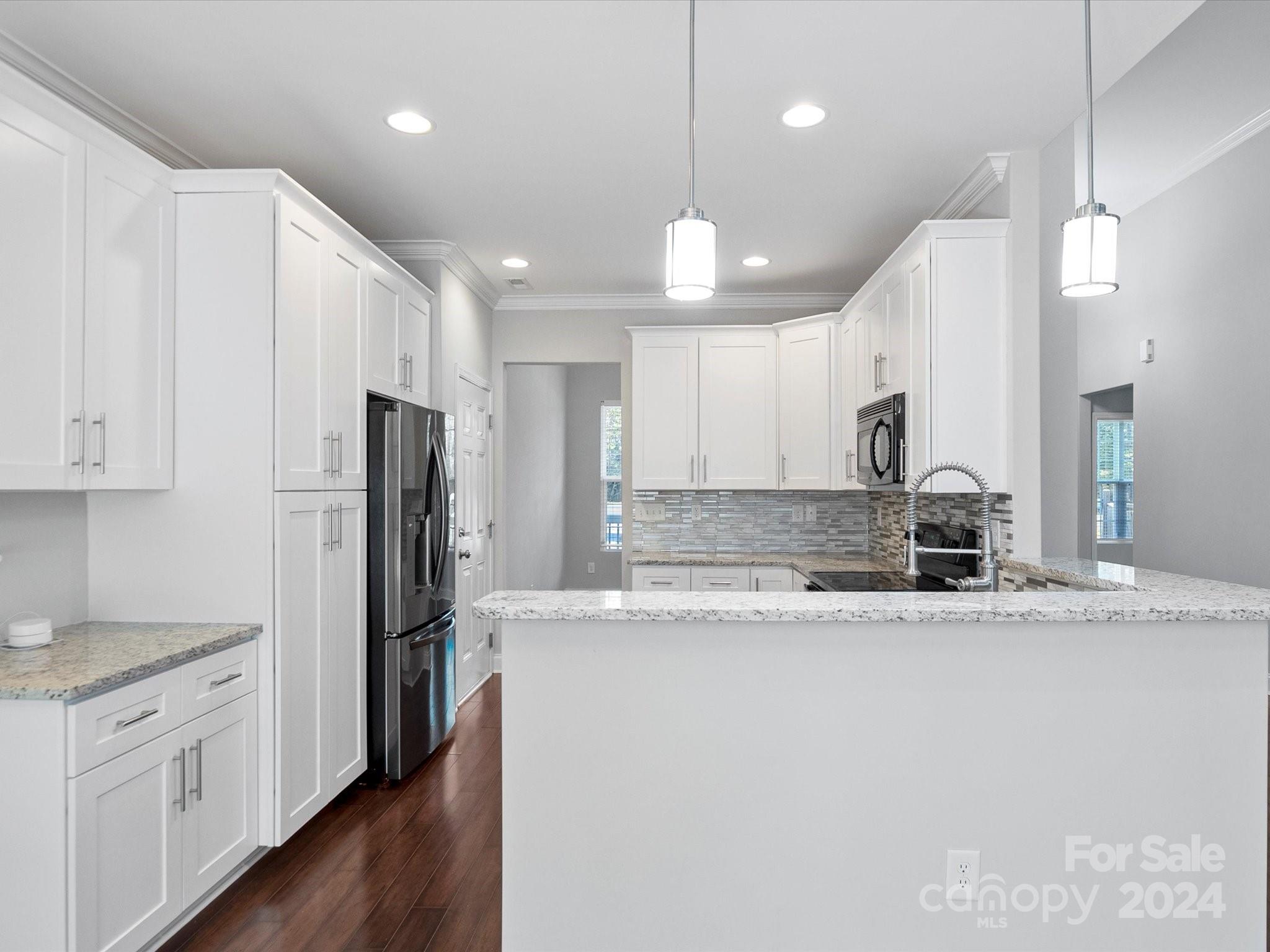 8512 Pence Road Charlotte, NC 28215 - Photo 8 of 43 Gallery Image 8