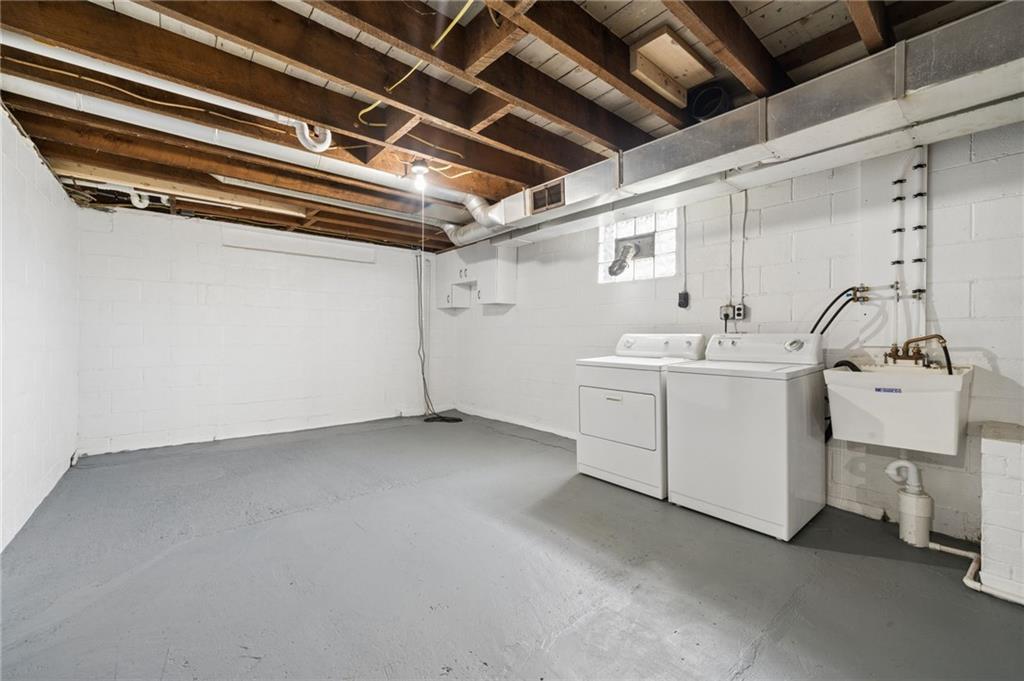 138 Ford City Road Freeport, PA 16229 - Photo 26 of 34