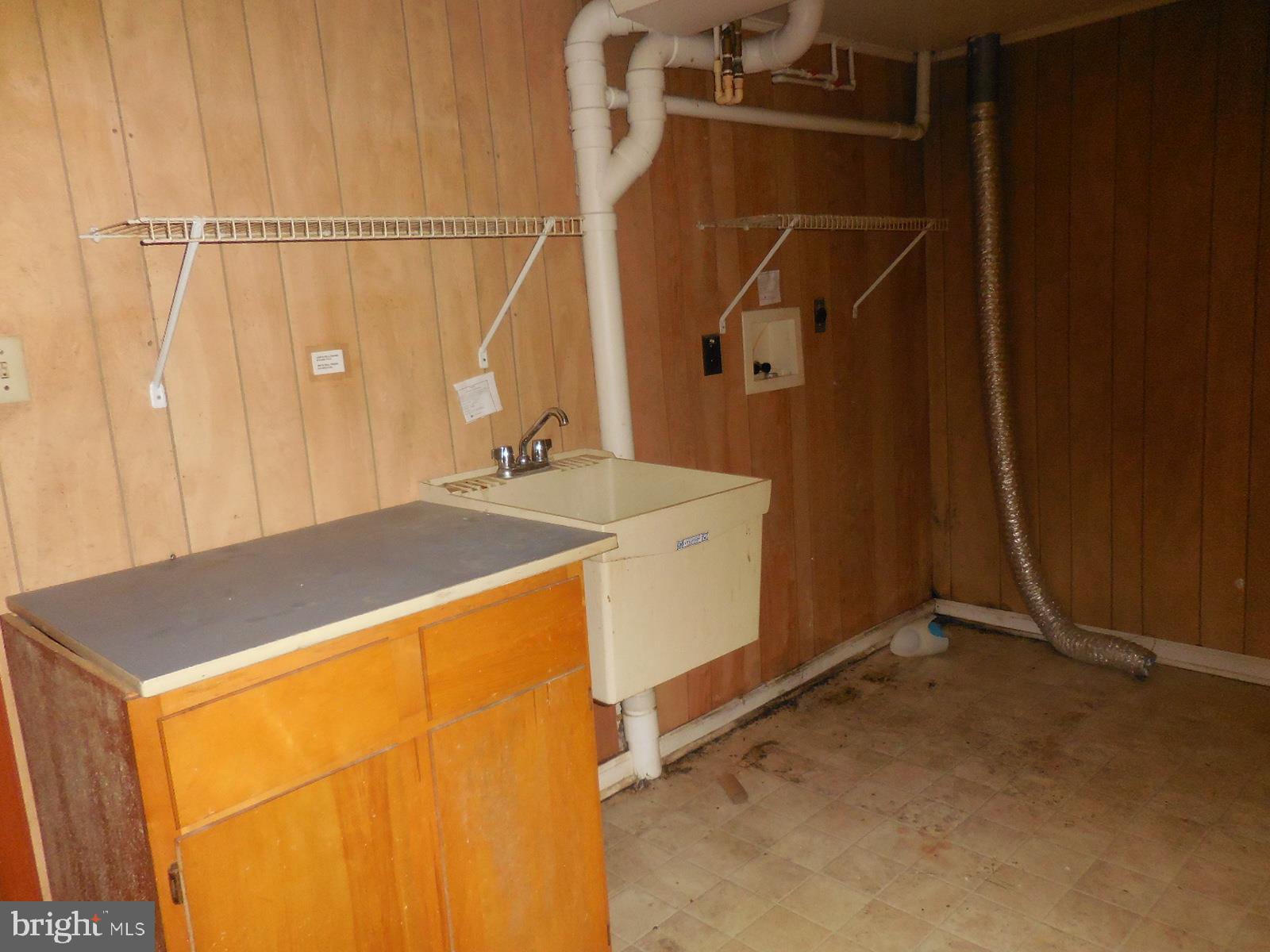 311 Millard Road Elverson, PA 19520 - Photo 17 of 20 Laundry area - Lower Level