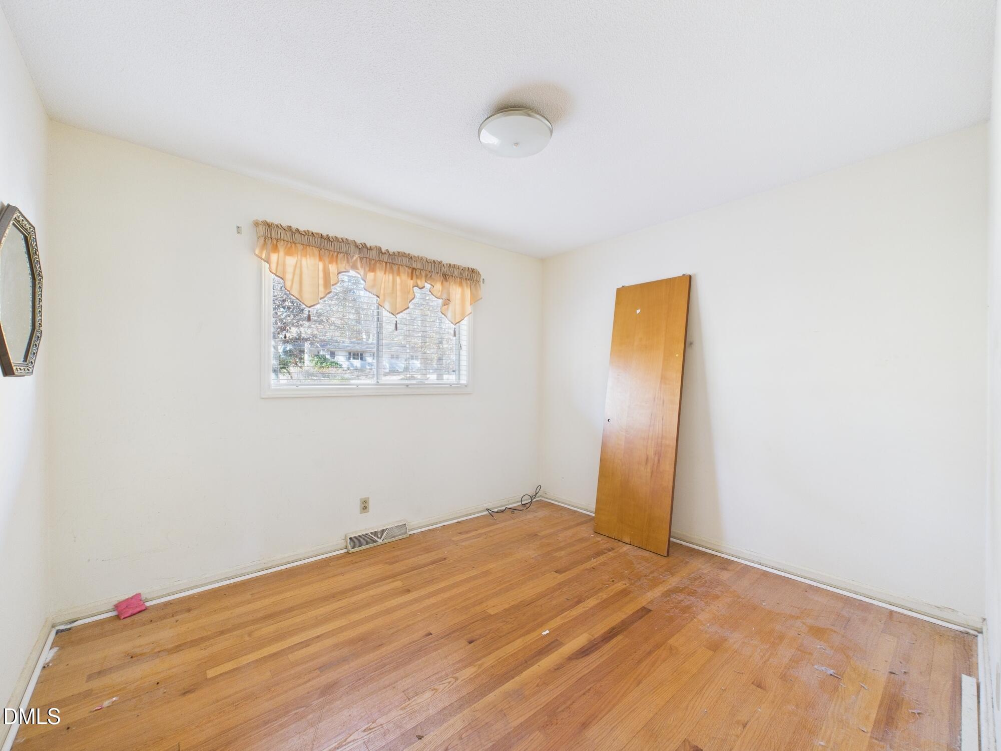 1012 Akron Avenue Durham, NC 27713 - Photo 20 of 43 a view of room