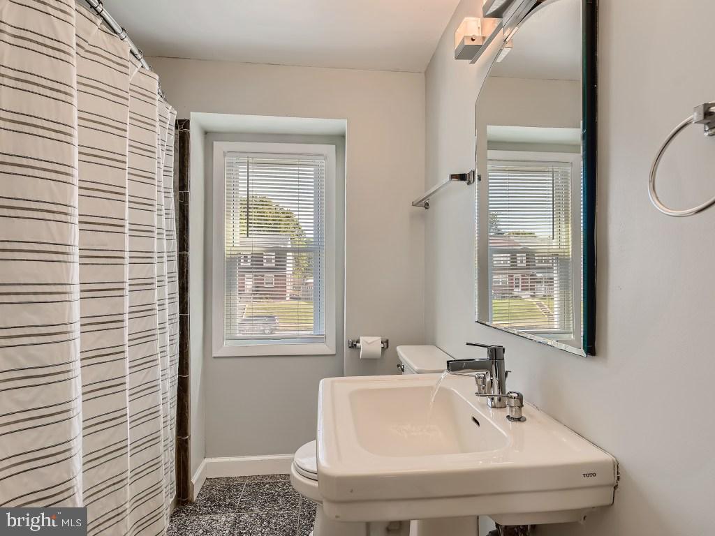 6148 Radecke Avenue Baltimore, MD 21206 - Photo 14 of 28 Gallery Image 14