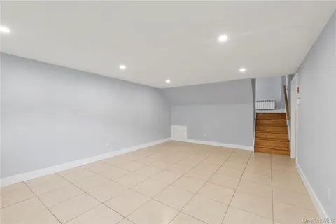 $1,238,000 | 27 Meadowfield Lane, Glen Cove, NY 11542