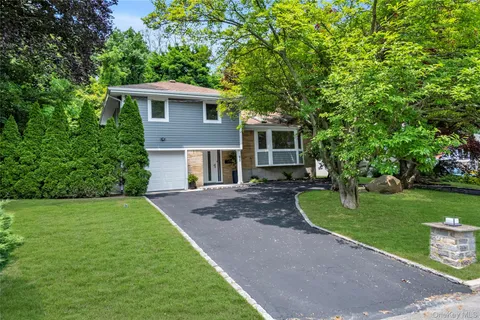 $1,189,999 | 27 Meadowfield Lane, Glen Cove, NY 11542