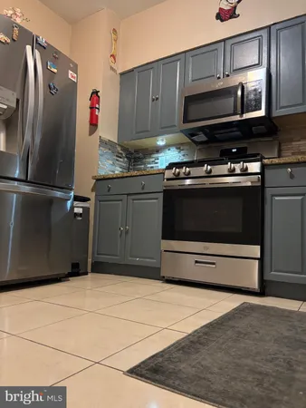 $275,000 | 3430 Fairfax Drive, Camden, NJ 08105