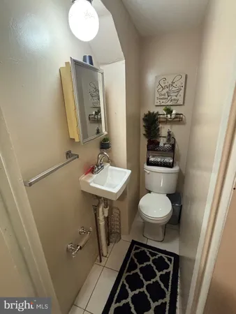 $275,000 | 3430 Fairfax Drive, Camden, NJ 08105