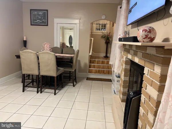 $275,000 | 3430 Fairfax Drive, Camden, NJ 08105