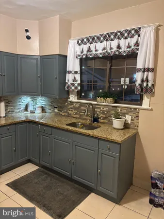 $275,000 | 3430 Fairfax Drive, Camden, NJ 08105