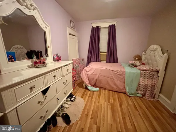 $275,000 | 3430 Fairfax Drive, Camden, NJ 08105
