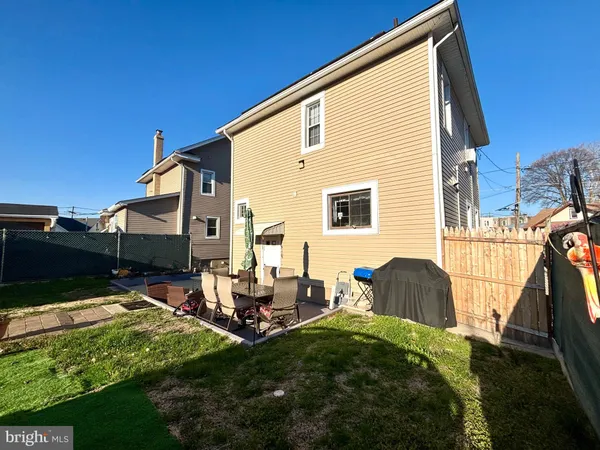 $275,000 | 3430 Fairfax Drive, Camden, NJ 08105