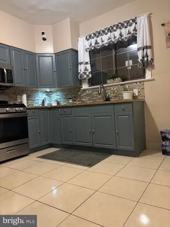 $275,000 | 3430 Fairfax Drive, Camden, NJ 08105