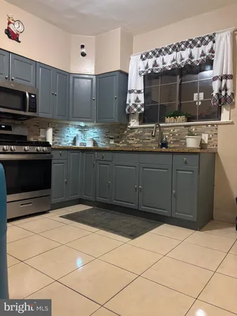 $275,000 | 3430 Fairfax Drive, Camden, NJ 08105