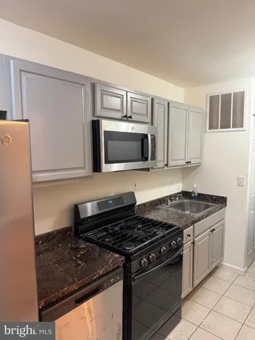 $1,785 | 1739 Gales Street Northeast, Washington, DC 20002