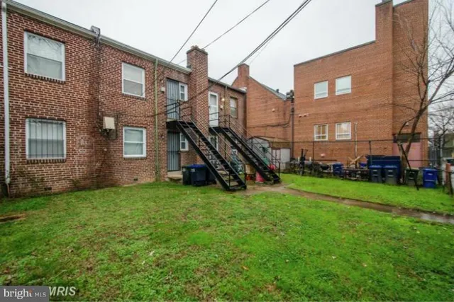 $1,785 | 1739 Gales Street Northeast, Washington, DC 20002