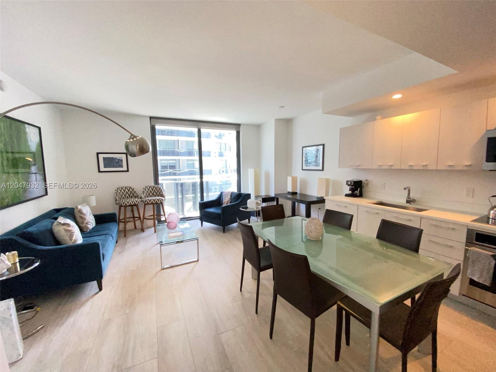 55 Southwest 9th Street, Unit 2102 Miami, FL 33130 - Photo 5 of 29