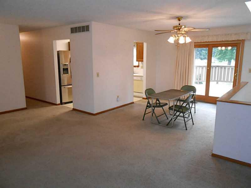 106 California Springfield, OH 45505 - Photo 5 of 25