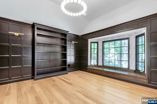 $7,998,000 | 4 Duck Pond Road, Alpine, NJ 07620