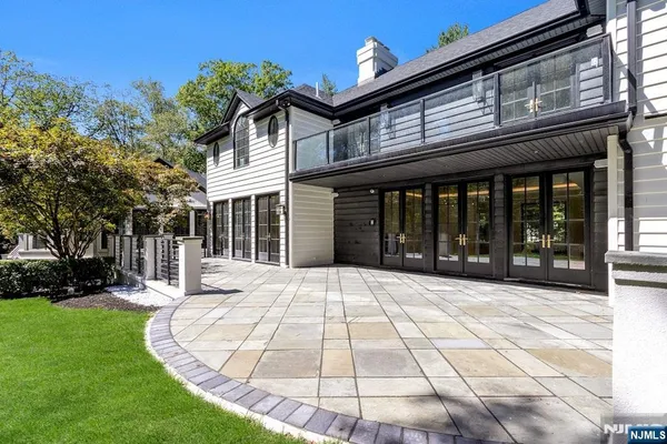 $7,998,000 | 4 Duck Pond Road, Alpine, NJ 07620