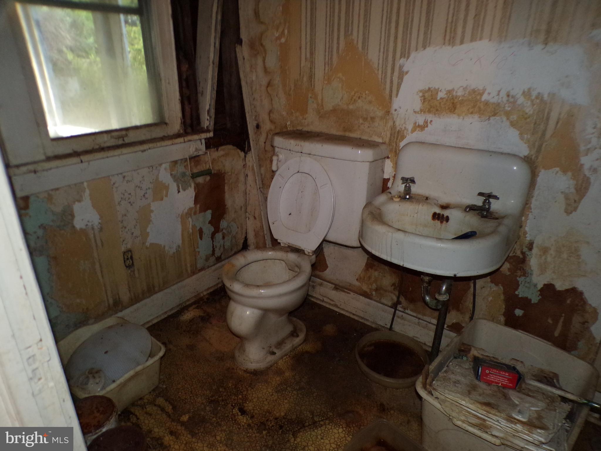 908 Harding Avenue Cumberland, MD 21502 - Photo 18 of 29