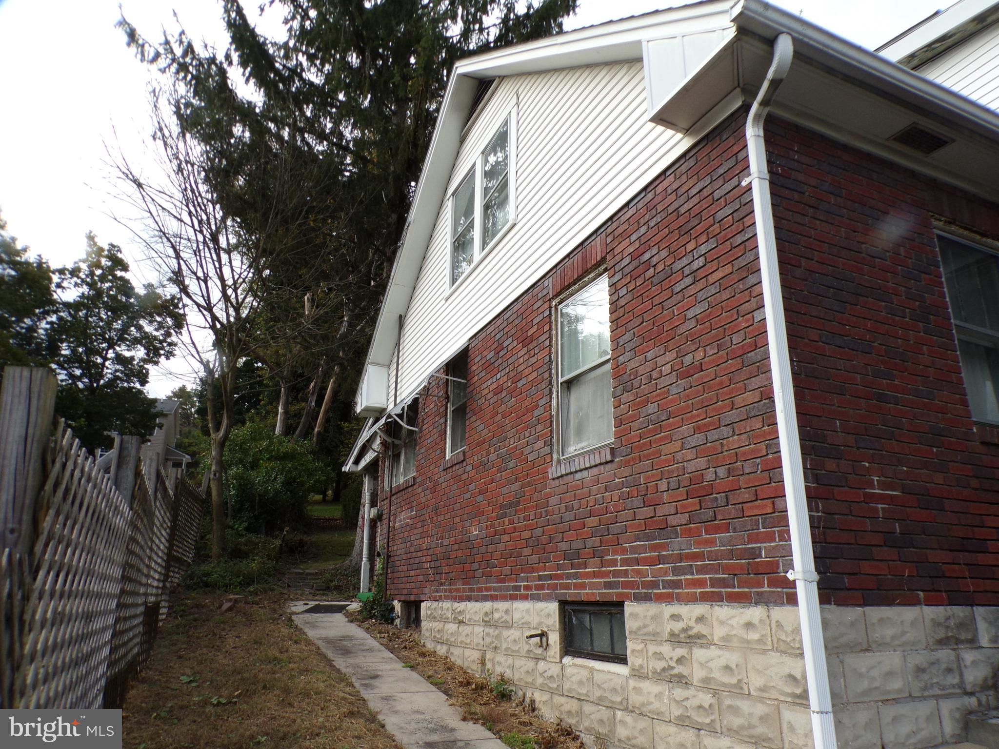 908 Harding Avenue Cumberland, MD 21502 - Photo 4 of 29