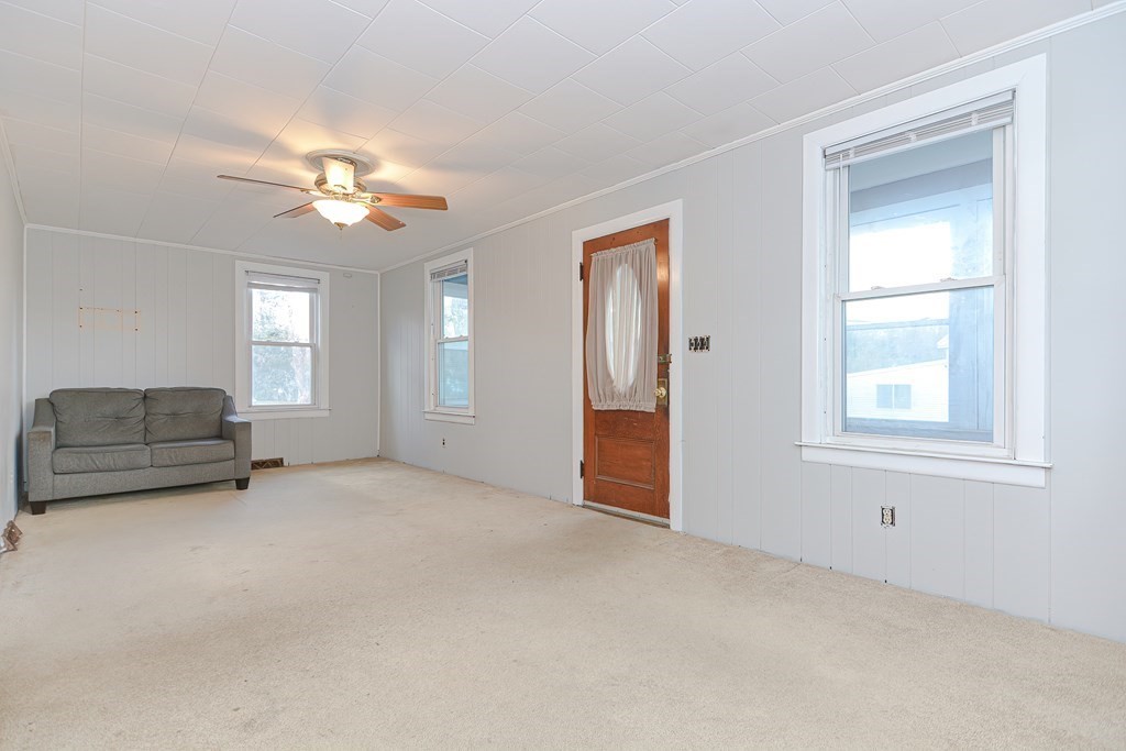 10 Perry Street Fairhaven, MA 02719 - Photo 17 of 42 Gallery Image 17