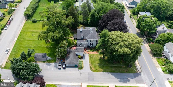 $975,000 | 417 East Washington Street, Charles Town, WV 25414