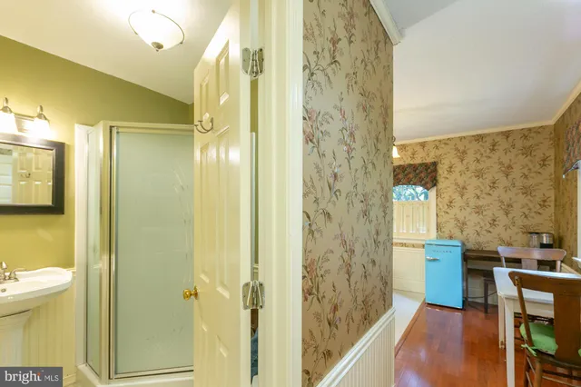 $999,900 | 417 East Washington Street, Charles Town, WV 25414