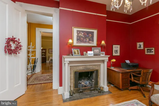 $999,900 | 417 East Washington Street, Charles Town, WV 25414