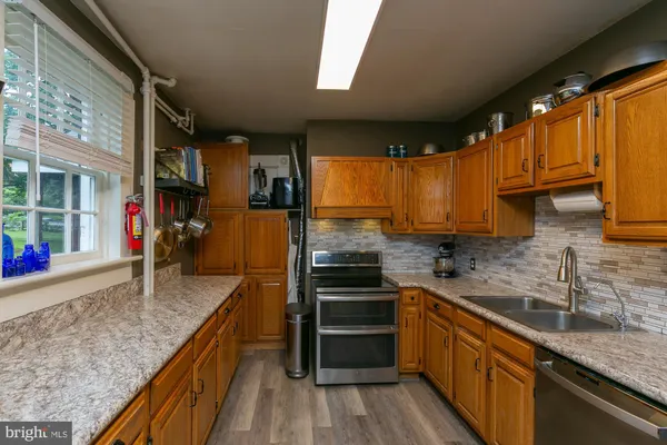 $975,000 | 417 East Washington Street, Charles Town, WV 25414