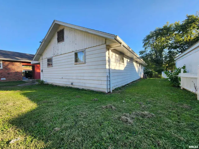 $99,900 | 2308 Alexander Street, Murphysboro, IL 62966