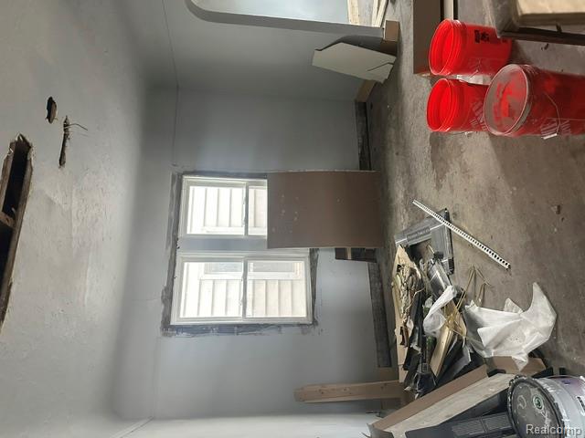 338 Richter Street River Rouge, MI 48218 - Photo 7 of 14