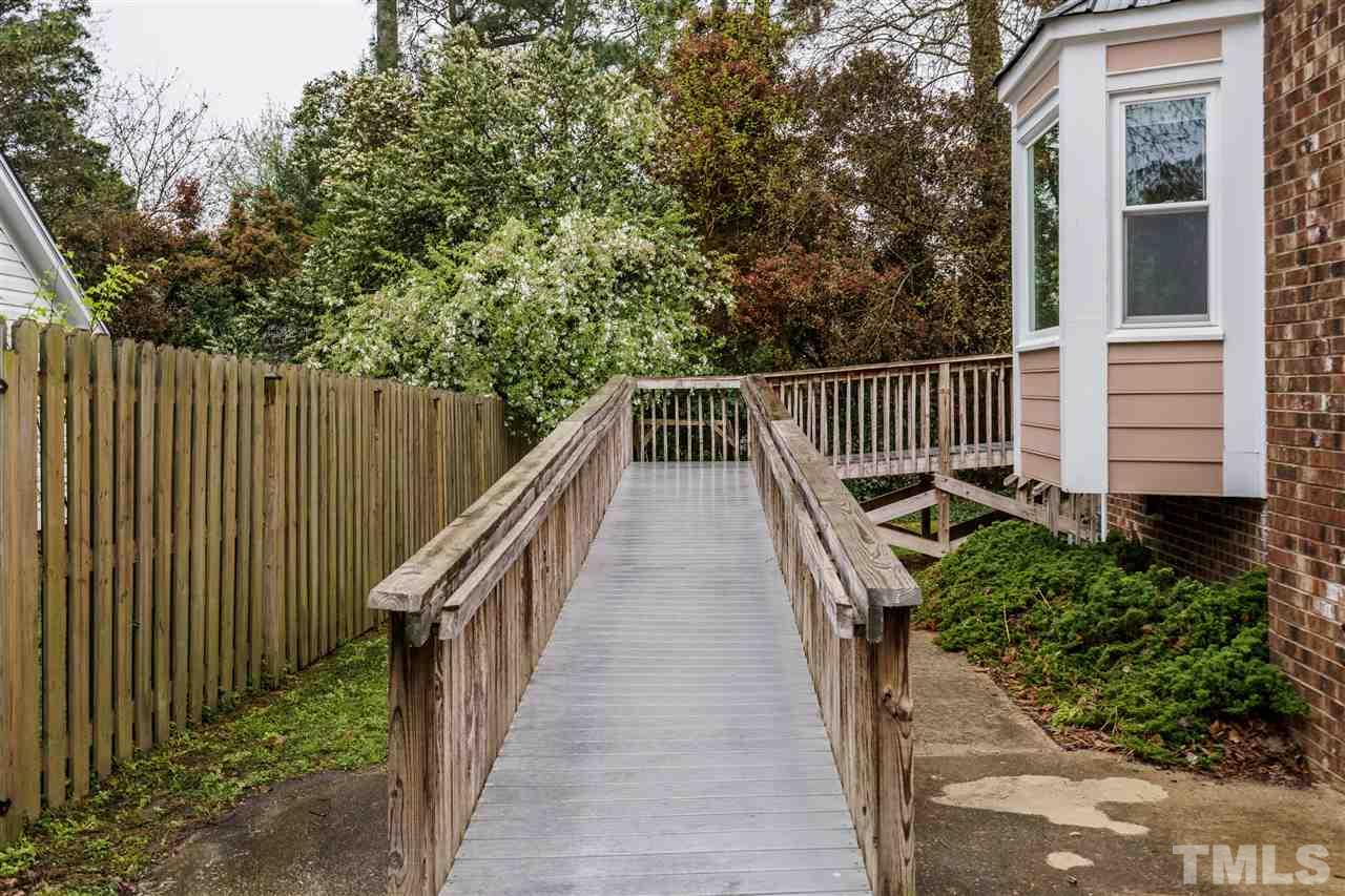 2024 Bason Court Raleigh, NC 27609 - Photo 24 of 25
