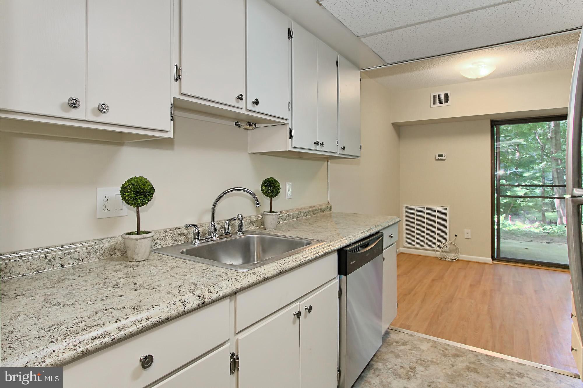11625 Stoneview Square, Unit 2B Reston, VA 20191 - Photo 13 of 30 Dining Area off Kitchen