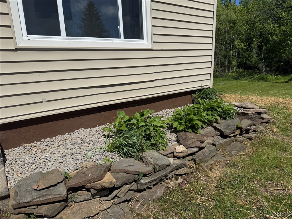 6637 Dix Road Westmoreland, NY 13440 - Photo 6 of 40