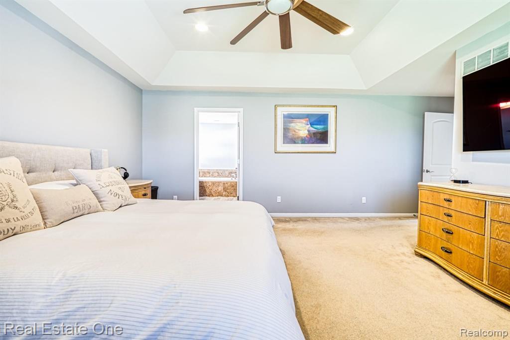 3738 Hogan Circle Rochester Hills, MI 48307 - Photo 24 of 40