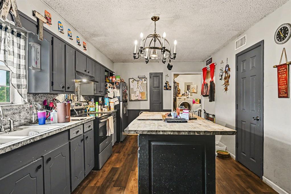 13270 Liberty School Road Azle, TX 76020 - Photo 9 of 27