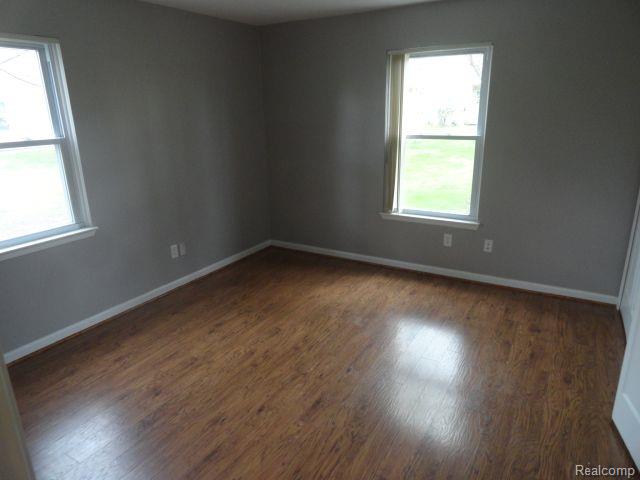 1656 Emerson Circle Rochester Hills, MI 48307 - Photo 5 of 8