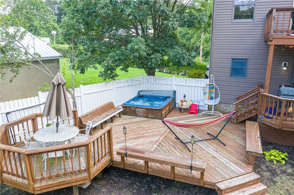 1305 Eckert Road Monaca, PA 15061 - Photo 3 of 25 Gallery Image 3