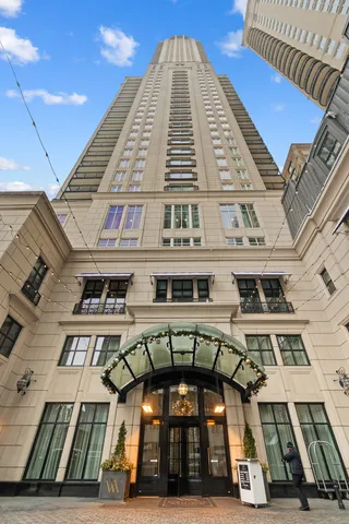$4,299,000 | 11 East Walton Street, Unit 4802, Chicago, IL 60611