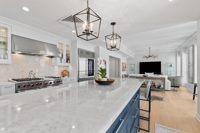 $4,299,000 | 11 East Walton Street, Unit 4802, Chicago, IL 60611