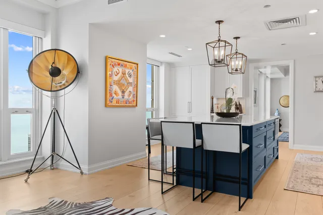 $4,299,000 | 11 East Walton Street, Unit 4802, Chicago, IL 60611