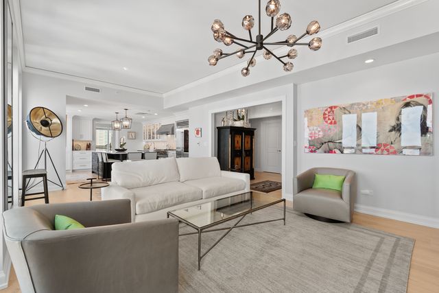 $4,299,000 | 11 East Walton Street, Unit 4802, Chicago, IL 60611